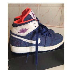 Nike Air Jordan 5Y in excellent condition